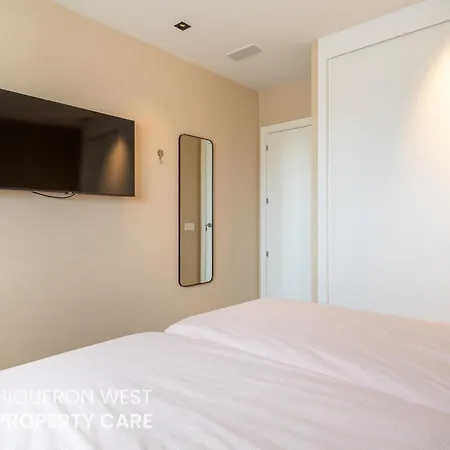 Apartment Higueron West Collection - The Nest By The Pool By Hwpc Fuengirola